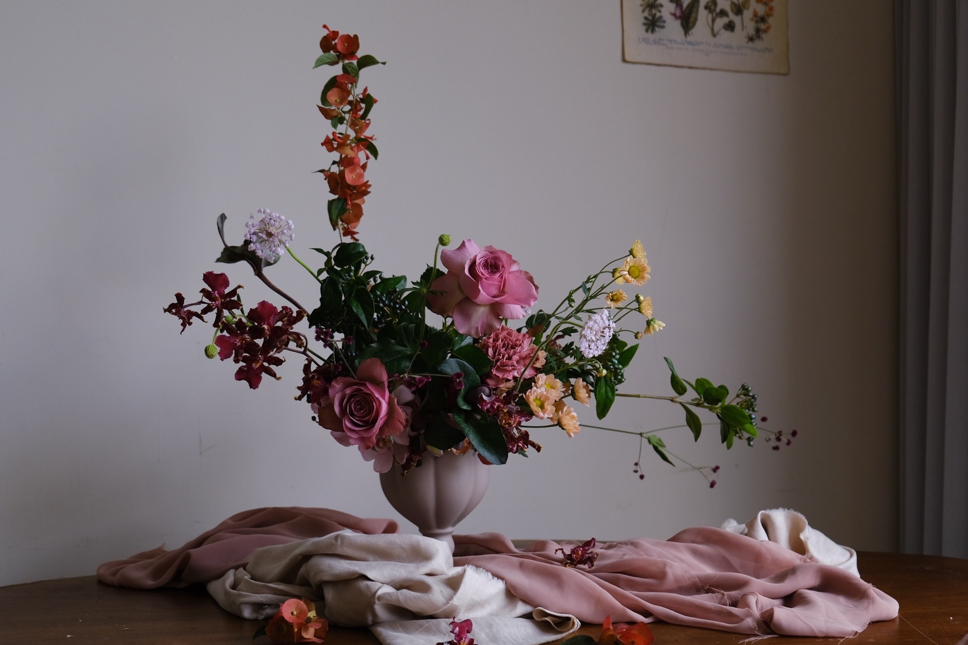 Pink rose table arrangement
